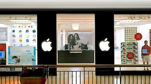 Visit the university village apple retail store to shop for mac, iphone, ipad, ipod, and more. Inside The First Apple Store Youtube