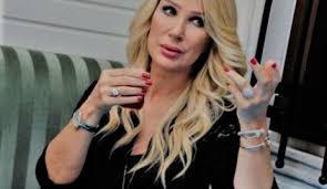 2021 harry winston yüzük fiyatı ne kadar? Seda Sayan Seyma Subasi Ya Agzina Geleni Soyledi Fena Halde Diline Dustu Medya Haberleri