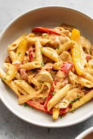 Easy Chicken Fajita Pasta Salt Lavender Chicken Fajita Pasta Easy Chicken Dinner Recipes Easy Dinner Recipes Crockpot