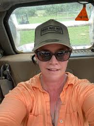 How to download photos from Photo Bob's new site?