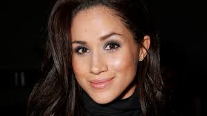 In this picture, you can see meghan started balding. Meghan Markle S Favorite Beauty Products For Skin Makeup Hair