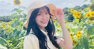 普段じゃあまり会えないお友達との盛り沢山な私の夏休みの思い出꒰(๑´•.̫• `๑)꒱💛【ニコラガールズ／神保來美】 - ニコラネット｜nicola  オフィシャルサイト