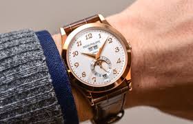 Phân biệt đồng hồ Patek Philippe chính hãng chính xác, nhanh chóng!