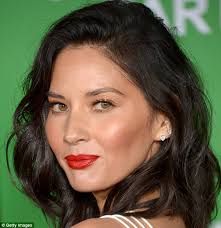As Olivia Munn debuts a short new bob her stylist details how to achieve  the look