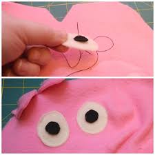 This toddler peppa costume just a basic red dress with a few little pig 31.10.2017 · diy peppa pig costume. Diy Fleece Peppa Pig Hat Halloween Costume The Tiptoe Fairy