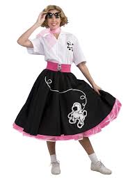 Girls and teens started the trend by wearing felt circle skirts the poodle skirt outfit was ready to wear to the nearest sock hop dance party. Black Skirt 1950s Pasteurinstituteindia Com