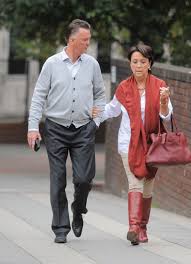 Eigenlijk is het voorbij, zolang truus en ik samen door het leven gaan. Van Gaal And Wife Truus Enjoy A Night In Spinningfields Manchester Evening News