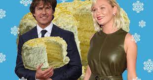 Tom cruise said he would rather live off the experience of someone else than eating cakes and other desserts himself. Tom Cruise Christmas Cake Justin Bieber Challenges Tom Cruise To Mma Fight In Bizarre Tweet Ew Com I Call It The Cruise Cake Darmowki Stardoll Com