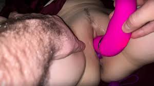 Hubby Edged My Pussy with Womanizer Sex Toy | xHamster