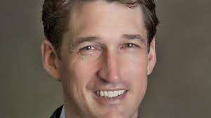 San Antonio-based Sendero Wealth Management LLC is led by Elizabeth Flavin  Crawford