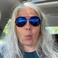 It has been 1month since i took a drink,everyday it get easier.i got this  cause im 💪🏽💪🏽💪🏽💪🏽