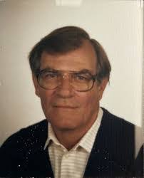 Martha Vandervort's Instagram, Twitter & Facebook