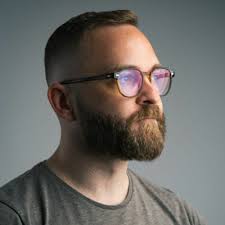 Listen to Je to blízko (Michal David cover) by Gl33k in Michal David  playlist online for free