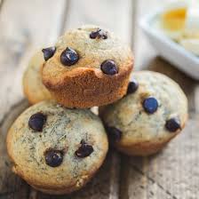 Coup De Pouce Vous Facilite La Vie Avec Des Recettes Savoureuses Et Les Meilleurs Conseils Sur La Banana Chocolate Chip Banana Protein Muffins Protein Muffins
