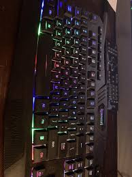 Change how your keyboard looks. Hi My Redragon Rainbow Backlit Keyboard Wont Stop Flashing And I Was Wondering If I Could Change The Setting To Make It Fade Or Just Stay Lit Thank You Mechanicalkeyboards