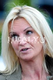 Liz Doyle's Instagram, Twitter & Facebook