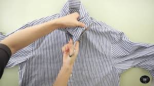 It is so easy to cut a shirt into a crop top. How To Make Women S Blouses From Men S Shirt Fashion Wanderer
