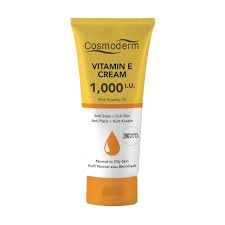 Selepas dua bulan, muka saya dah okay dan bebas dari jerawat. Cosmoderm Vitamin E Cream 1000iu With Rosehip Oil 50g Shopee Malaysia