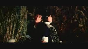 Bruce lee film hatalmas alakitás :p komoly jelenetekkel magyar szinkron jo kép minoséggel Bruce Lee Tombolo Okol 1972 Bruce Film Lee Videa