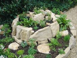 Plane deinen traumgarten in nur wenigen klicks mit dem mygarden planer von gardena. Krauterspirale Aus Stein Eine Bauanleitung Living At Home