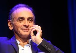 Les chroniques d'éric zemmour c'est toujours sans contrainte ni tabou qu'éric zemmour nous livre son point de vue, en combat perpétuel contre tous les conformismes. Presidentielle 2022 Les Proches D Eric Zemmour Tatent Le Terrain En Lancant Une Plateforme En Ligne Valeurs Actuelles