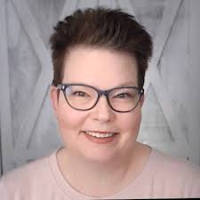 How to Write Clear and Concise Marketing Analytics Reports