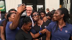 Dezember 2013 bis zum 26. Afrika Reise Steinmeier Und Die Jugend Von Ghana Archiv
