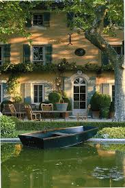 Gardeners Around The World Lakeside Dining Jardin D Eau Beautiful Homes Architecture Backyard