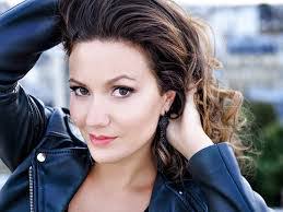 Julia Fuchs's Instagram, Twitter & Facebook