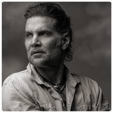 Troy Robertson's Instagram, Twitter & Facebook