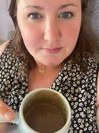 Finally got the missing piece arrive from USA hr lignans! 🎉 she's 8kg and  I've got 20mg capsules is that the right amount and when do I give morning  or night and