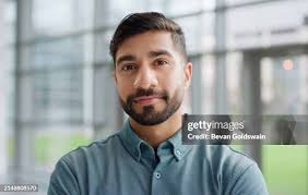 305,602 Portrait Arab Stock Photos, High-Res Pictures, and Images