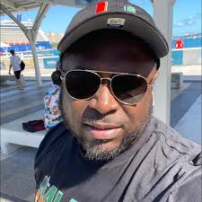 I'm looking for a divorce attorney. This would be an uncontested divorce  with NO children or property. Are there any reasonable lawyers under  $1,000?