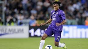 Juan guillermo cuadrado bello, né le 26 mai 1988 à necoclí (colombie), est un footballeur international colombien, évoluant actuellement au poste d'ailier droit et de latéral droit avec la. La Oferta De 36 M Que Aleja A Juan Guillermo Cuadrado Del Fc Barcelona
