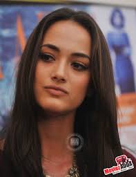 However, unlike a chindian, this person is more indian. Chinese Girls Dating Indian Men