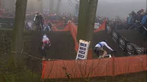 Mathieu van der poel sixpack. Mathieu Van Der Poel Crash Azencross Loenhout Youtube