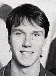 Player photos for the 1992-93 Bismarck Bulls at hockeydb.com