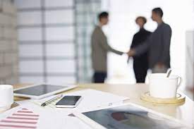 Grupa 11 grefieri au plecat cu răspunsuri profesioniste. Meseria De Grefier Atributii Obligatii Beneficii Si Salariu