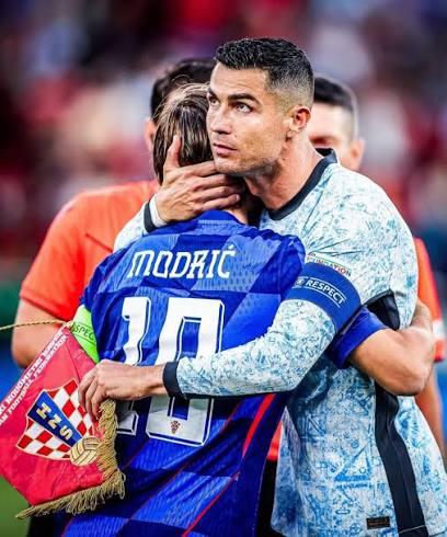 Luka Modrić on Cristiano Ronaldo not playing in today's game: "I'm sorry  he's not coming. You always want to play against him. I hope I'll meet him  on the pitch somewhere again