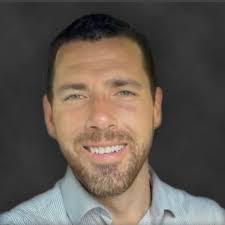 Andrew Delano's Instagram, Twitter & Facebook