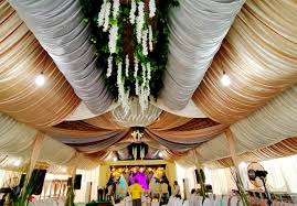 Tenda dekorasi pernikahan pesta dan hajatan. Jasa Dekorasi Catering Paket Pernikahan Luwes Paket Pernikahan Catering Dekorasi Pelaminan Rias Pengantin Luwes