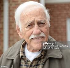 116 Susan Chapel Photos & High Res Pictures