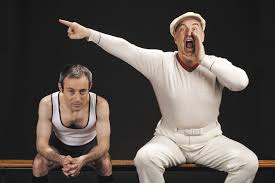 Même thème, les cimes, mais traitement à l'opposé ; Theater Ein Fest Biennale De La Danse De Lyon Eric Mayer Berichtet Fur 3sat Vom Presseportal