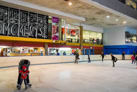 The liverpool catholic club ice rink (also known as lcc sports complex liverpool) is an ice sports and public skate centre, built in 1979 and located at the hoxton park precinct of sydney, new south wales, australia. By Drmgxo Y4vm