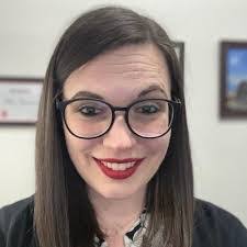 Jillian Maynard's Instagram, Twitter & Facebook