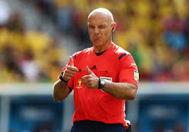 Referee howard webb has been selected to officiate manchester united's premier league clash with liverpool this weekend. Twitter Reacts To Howard Webb S Retirement Manchester United Blog