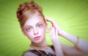 Define Beauty: Am I Ugly?