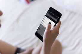 How soon after meeting someone online do you remove your dating profile and start exclusively dating that person? Finding Love With Internet Dating The Old Hag