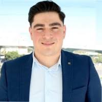 60+ perfiles de «Rafa Cerda»