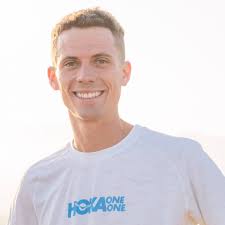 The legend Pablo VIGIL 🇺🇸 took part in @sierrezinal_officiel two weeks  ago, 44 ​​years after his first victory here, in Zinal. 👑 Discover this  amazing report, with archive images, retracing the story